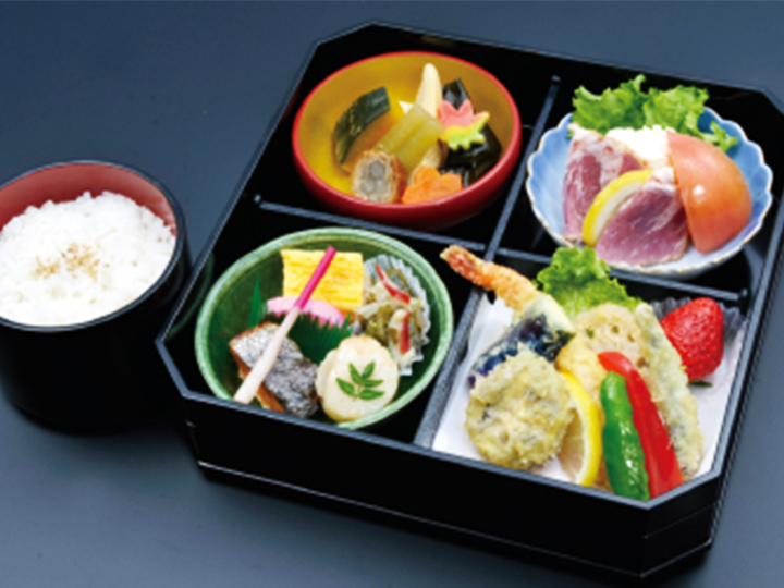 TKP彩り弁当（雅）